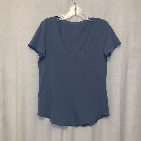 lululemon athletica Tops - Lululemon Athletica V-Neck